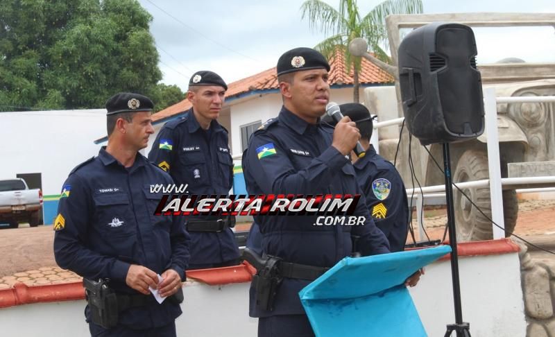 Polícia Militar do 10º Batalhão realiza solenidade em comemoração ao Dia da Bandeira Nacional